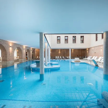 호텔 Castilla Termal 4*