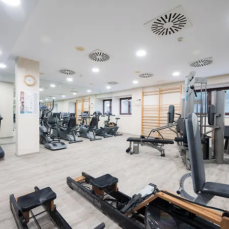 ホテル Castilla Termal 4*